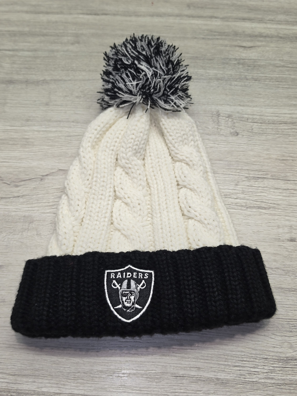 NFL Las Vegas Raiders Beanie Toboggan Adult Size White And Black